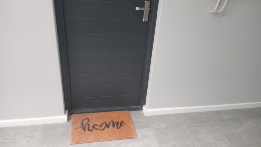 2 Bedroom Property for Sale in Table View Western Cape